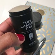 black-cleansing-stick-jj-young-detox